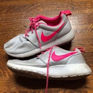 Nike shoes